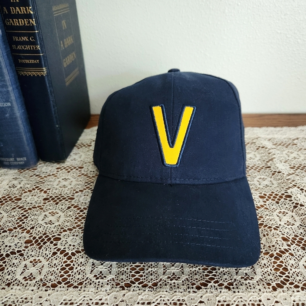 NWT Vans Dugout Hat Baseball Cap 🧢